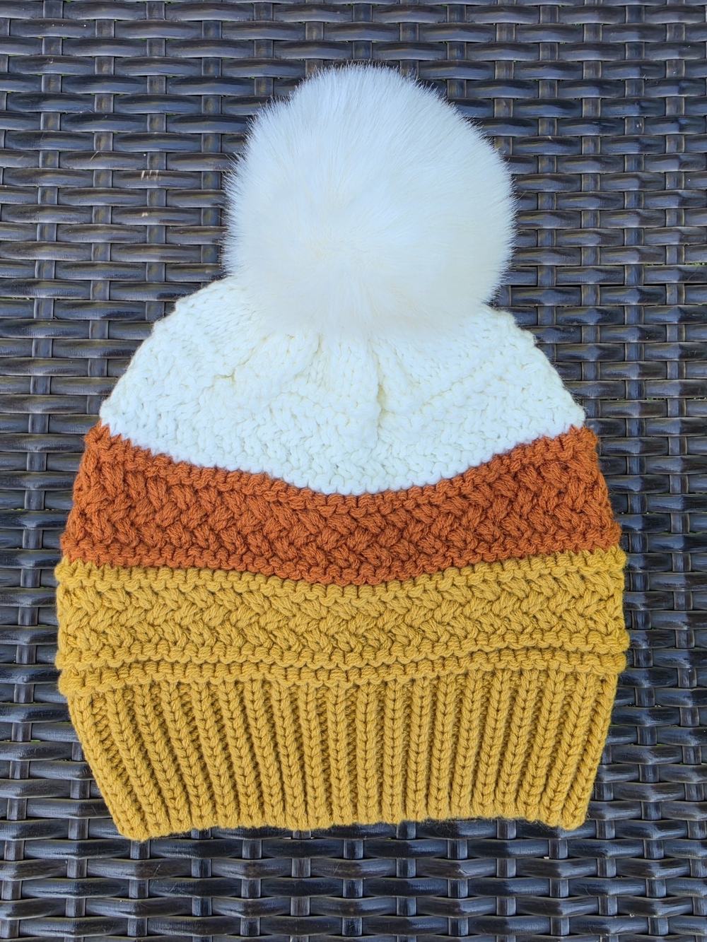 Candy corn Pom Beanie - Teens/adult